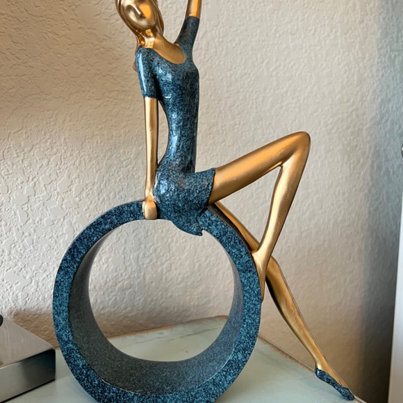 Creative Wisdom Women and Reading Girl Statue Figurines Bookends - Picture 2 of 5